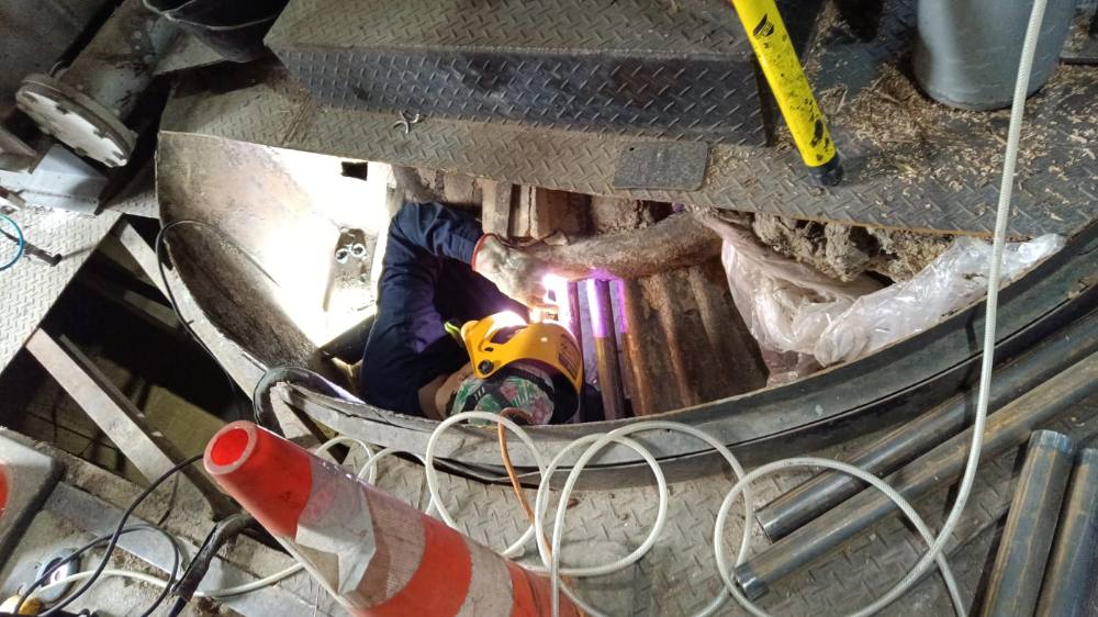 Cambio de Tubos en Gasógeno de Caldera