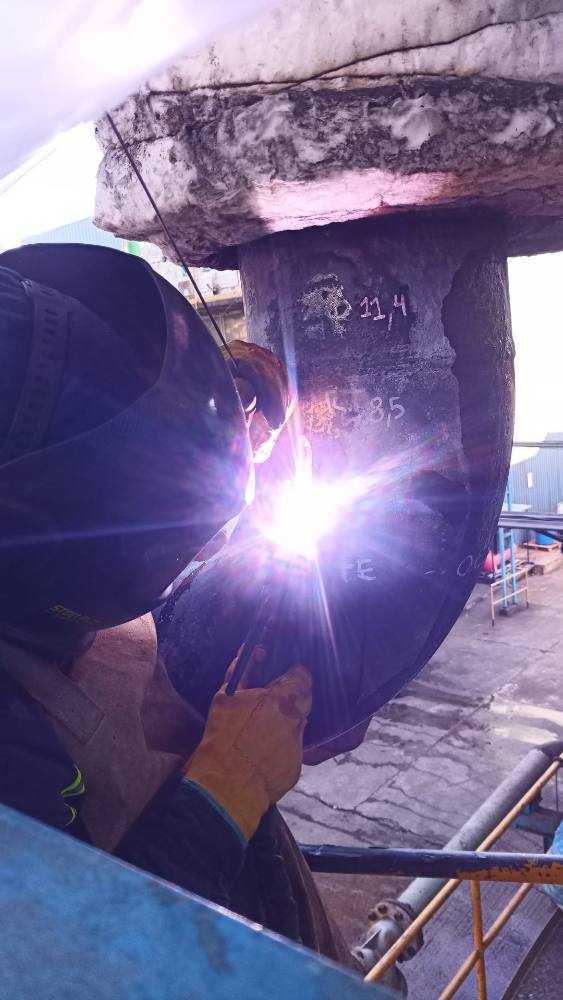 Reparación de Cañería de Potencia de Turbina